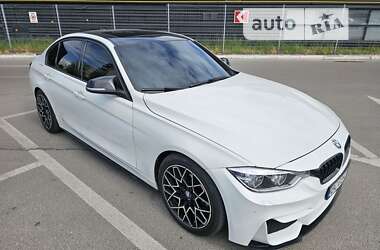 Седан BMW 3 Series 2013 в Львове