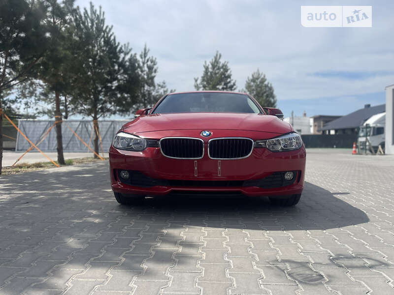 Седан BMW 3 Series 2014 в Ровно фото 5 Седан BMW 3 Series 2014 в Ровно