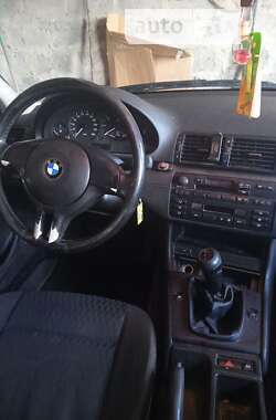 Седан BMW 3 Series 2000 в Чернигове