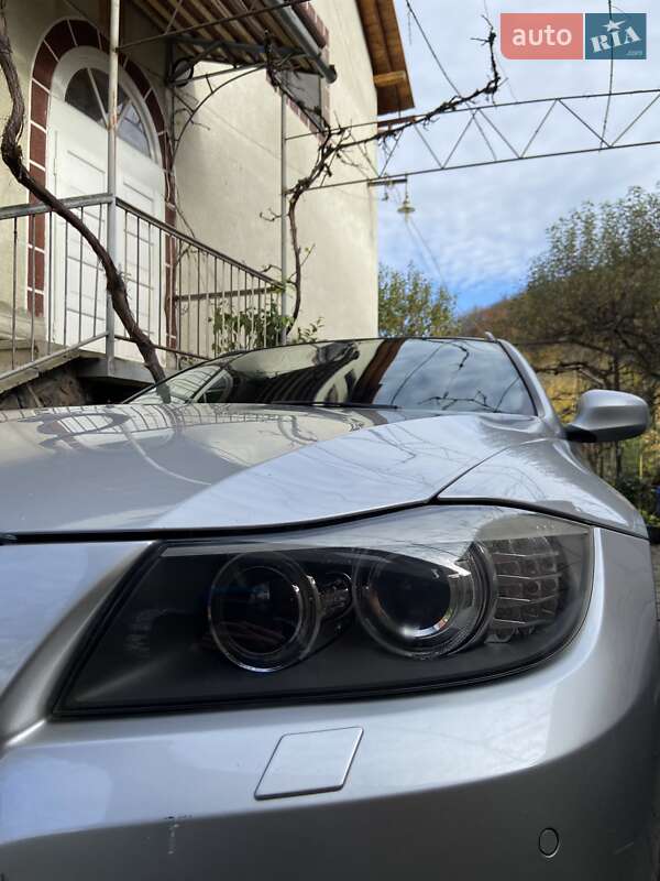 Універсал BMW 3 Series 2011 в Мукачевому