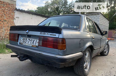 Седан BMW 3 Series 1987 в Шепетівці