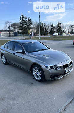 Седан BMW 3 Series 2015 в Черкасах