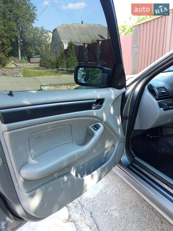 Универсал BMW 3 Series 2004 в Корсуне-Шевченковском