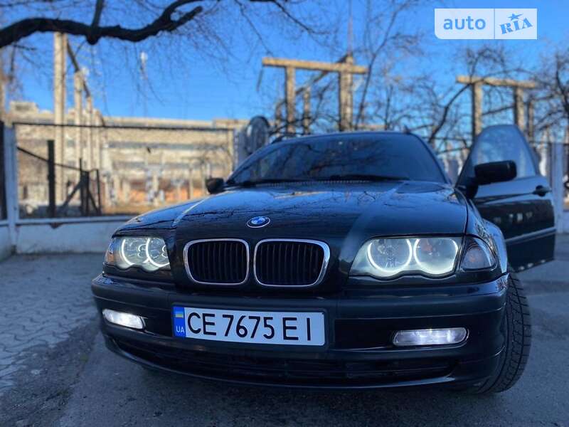 Універсал BMW 3 Series 2001 в Чернівцях