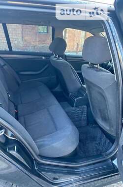 Універсал BMW 3 Series 2001 в Чернівцях
