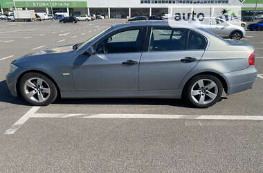 Седан BMW 3 Series 2005 в Киеве