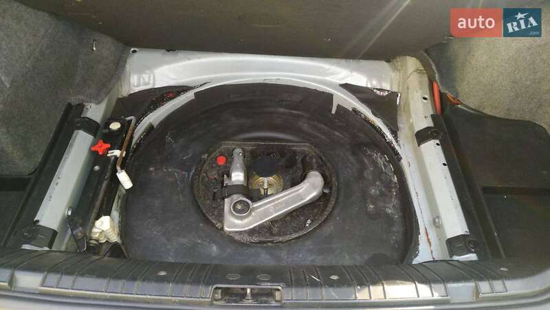 Седан BMW 3 Series 2002 в Млинове фото 18 Седан BMW 3 Series 2002 в Млинове