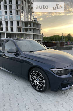 Седан BMW 3 Series 2012 в Львові