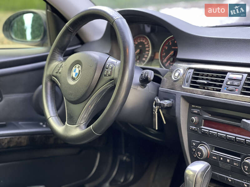Купе BMW 3 Series 2007 в Кропивницком фото 7 Купе BMW 3 Series 2007 в Кропивницком
