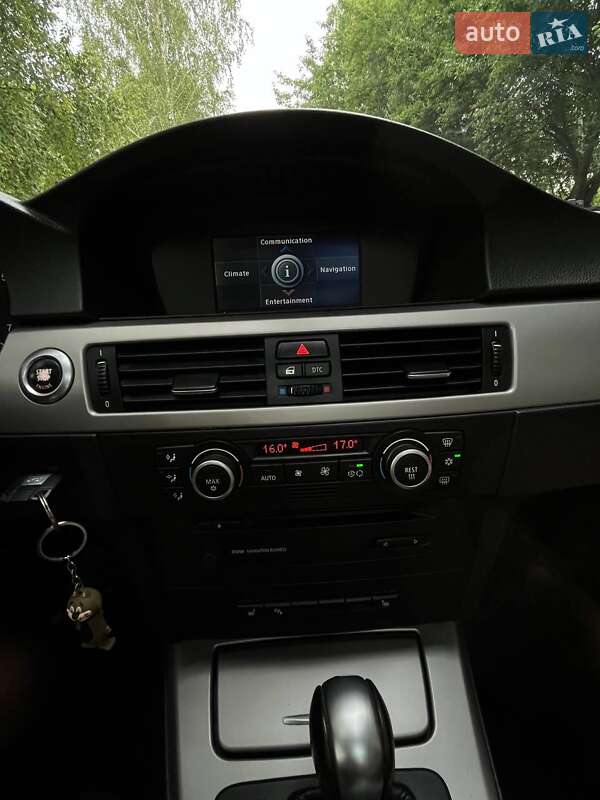 Универсал BMW 3 Series 2006 в Звягеле