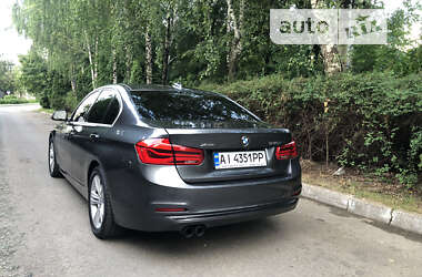 Седан BMW 3 Series 2018 в Киеве