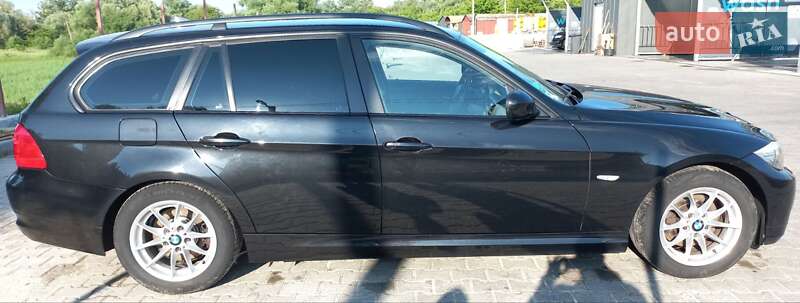 Універсал BMW 3 Series 2009 в Фастові