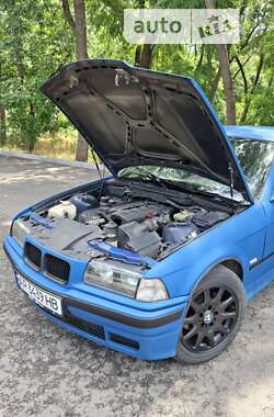 Седан BMW 3 Series 1996 в Запоріжжі