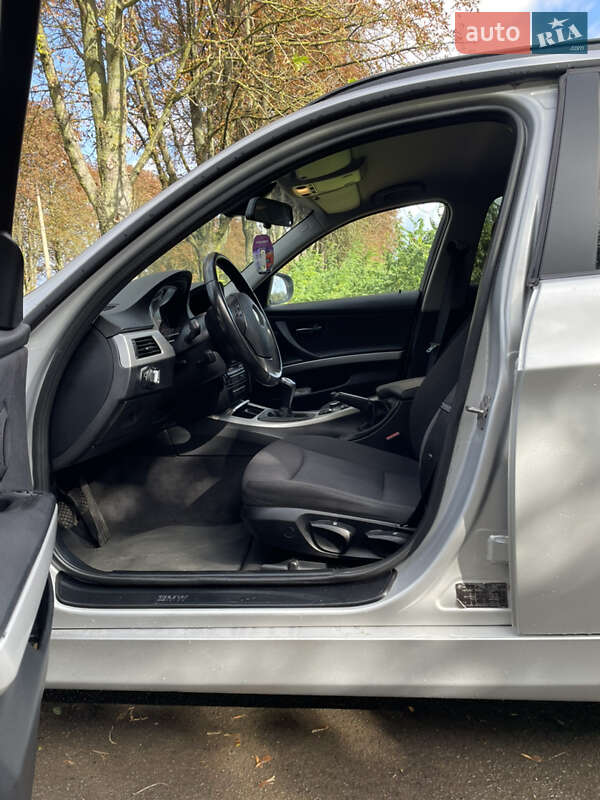 Универсал BMW 3 Series 2011 в Луцке