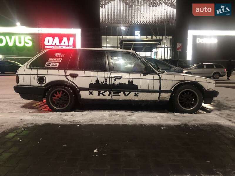 Універсал BMW 3 Series 1992 в Києві