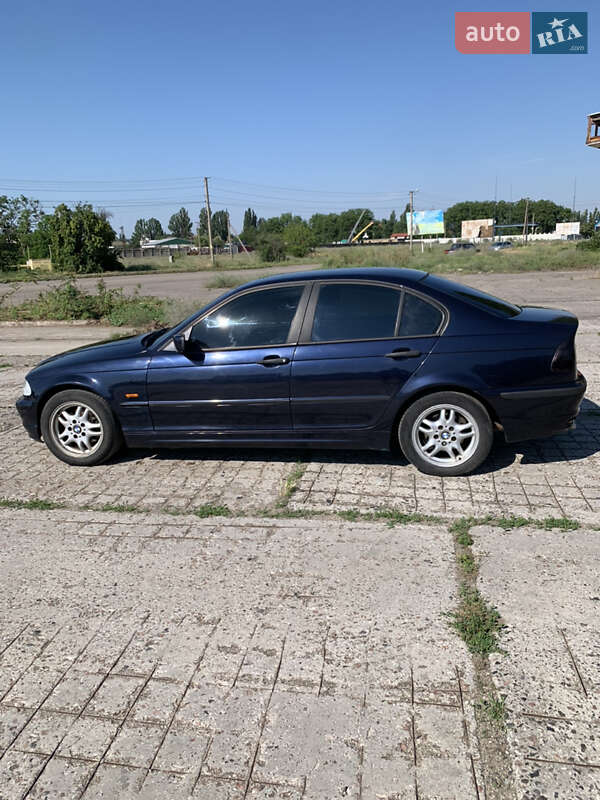 Седан BMW 3 Series 1998 в Белгороде-Днестровском