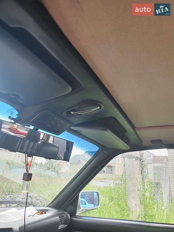 Седан BMW 3 Series 1987 в Житомире