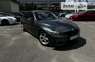 Седан BMW 3 Series 2015 в Киеве