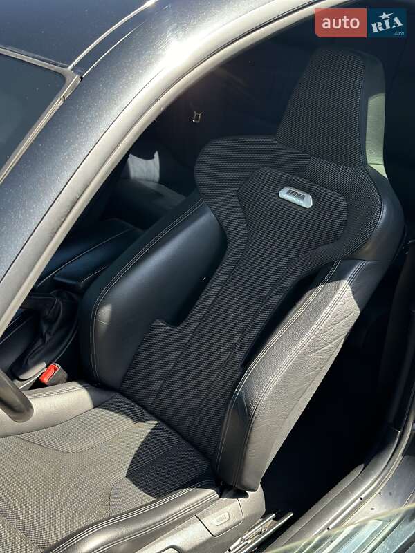 Купе BMW 3 Series 2009 в Києві