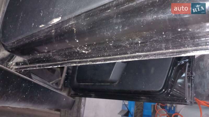 Седан BMW 3 Series 1988 в Болехові