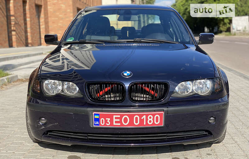 Седан BMW 3 Series 2004 в Львові