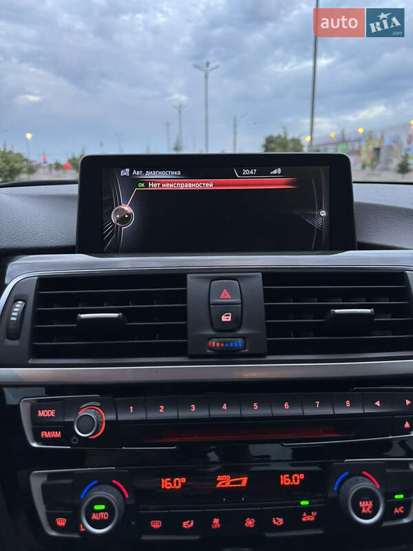 Седан BMW 3 Series 2015 в Одесі