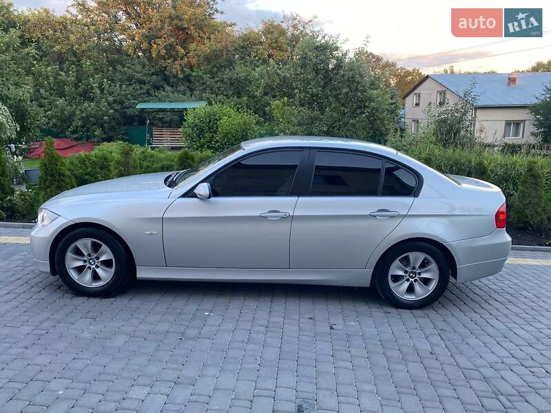 Седан BMW 3 Series 2006 в Тернополі