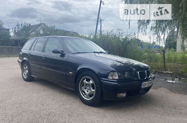 Универсал BMW 3 Series 1998 в Житомире