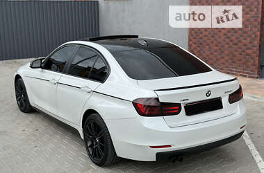 Седан BMW 3 Series 2013 в Виннице