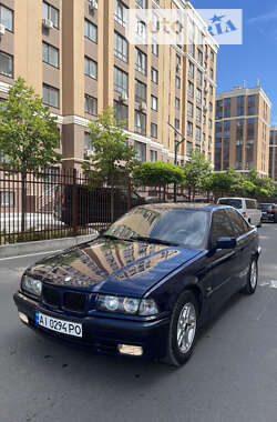 Седан BMW 3 Series 1996 в Києві