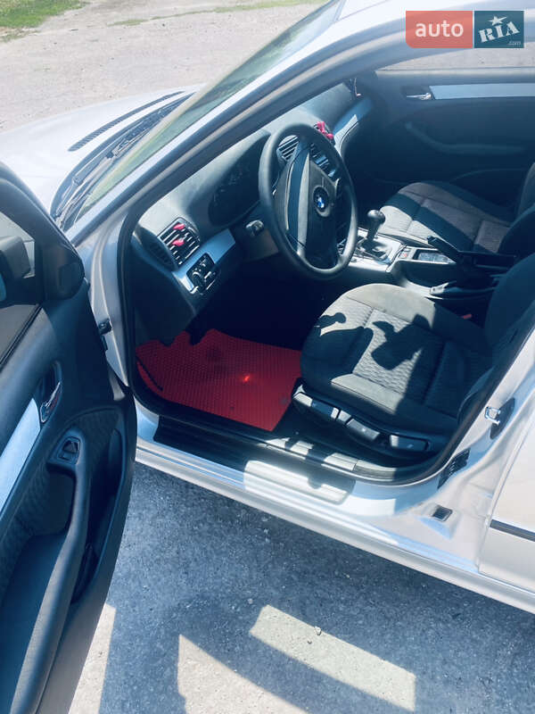 Седан BMW 3 Series 1999 в Переяславе