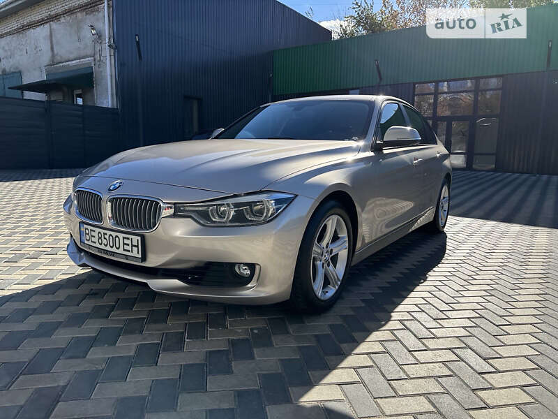 Седан BMW 3 Series 2014 в Миколаєві