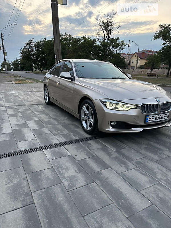 Седан BMW 3 Series 2014 в Миколаєві