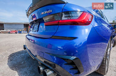 Седан BMW 3 Series 2019 в 