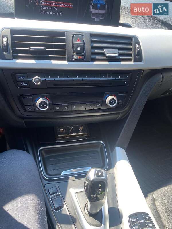 Седан BMW 3 Series 2014 в Днепре