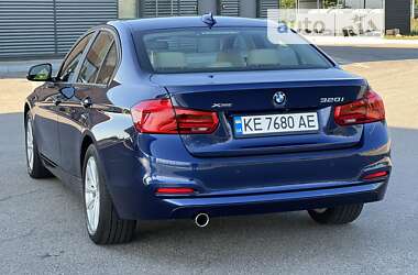 Седан BMW 3 Series 2018 в Дніпрі