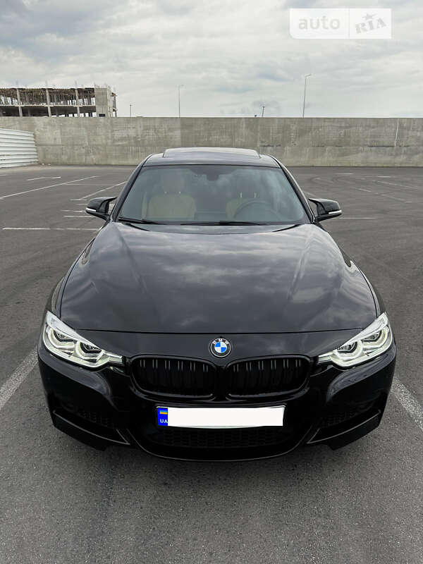 BMW 3 Series 2016