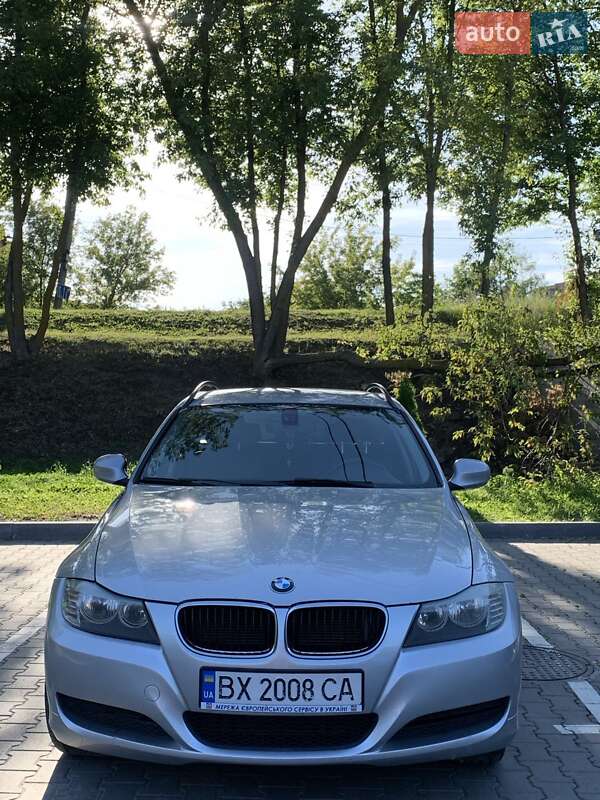 Универсал BMW 3 Series 2010 в Хмельницком