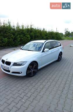 Універсал BMW 3 Series 2009 в Шепетівці