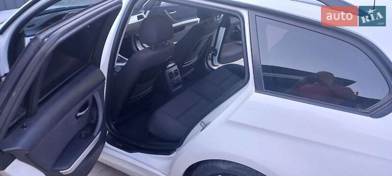 Универсал BMW 3 Series 2009 в Шепетовке