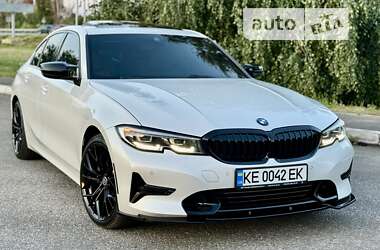 Седан BMW 3 Series 2019 в Дніпрі