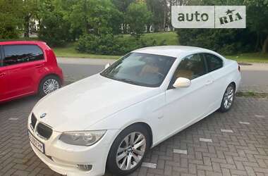 Купе BMW 3 Series 2011 в Киеве