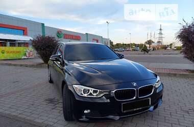 Седан BMW 3 Series 2012 в Мукачево