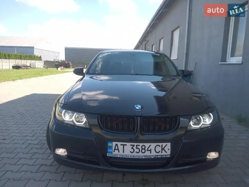 BMW 3 Series 2005 VIN WBAVA71000KR39578 фото оголошення 34 з 151