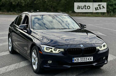 Седан BMW 3 Series 2014 в Виннице