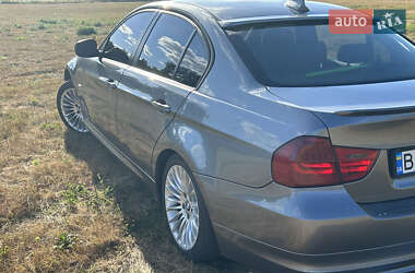 Седан BMW 3 Series 2010 в Полтаве