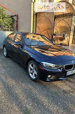 Седан BMW 3 Series 2014 в Черновцах