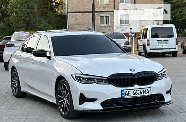 Седан BMW 3 Series 2019 в Днепре