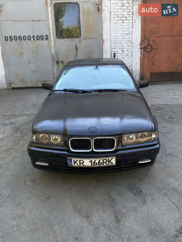 Седан BMW 3 Series 1994 в Запоріжжі фото 3 Седан BMW 3 Series 1994 в Запоріжжі