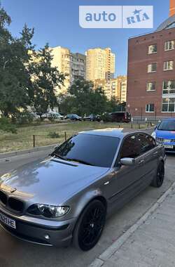 Седан BMW 3 Series 2003 в Киеве